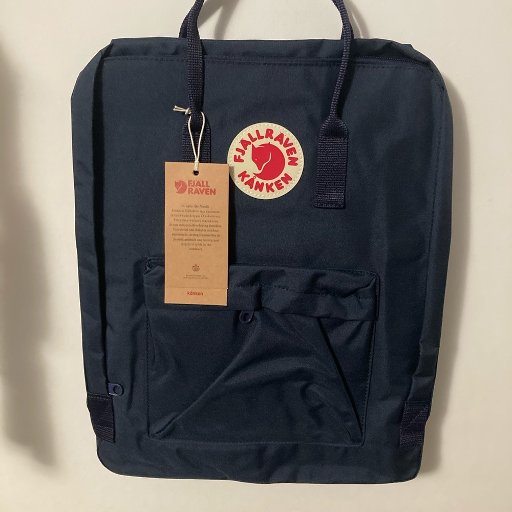 Fjallraven Kanken Backpack (20L)